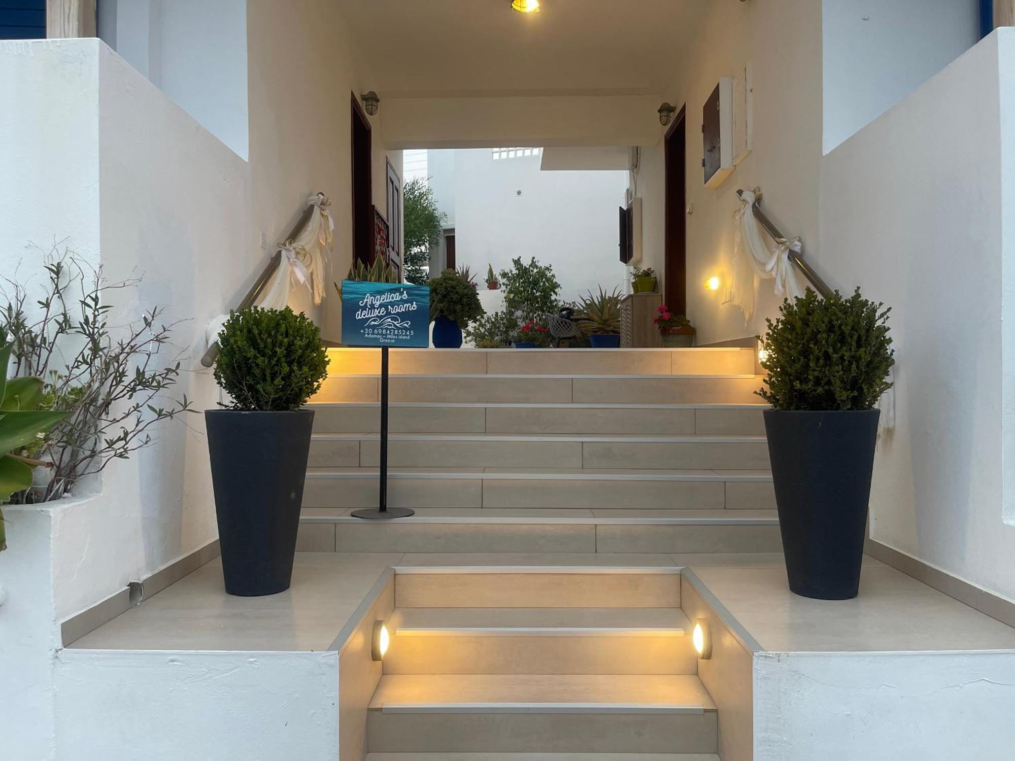 Apartment Angelica's Deluxe In Adamantas (Milos)